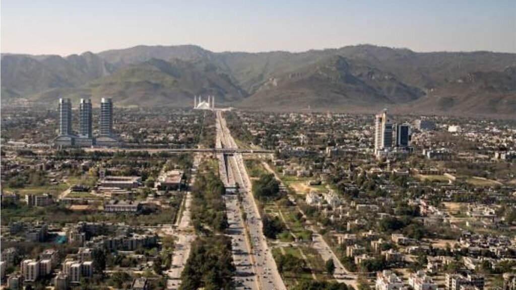 Best Cities to Visit in Pakistan (2025)