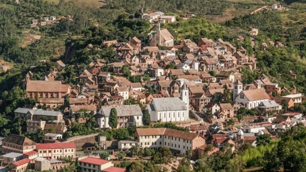 10 Cities to Visit in Madagascar (2025)