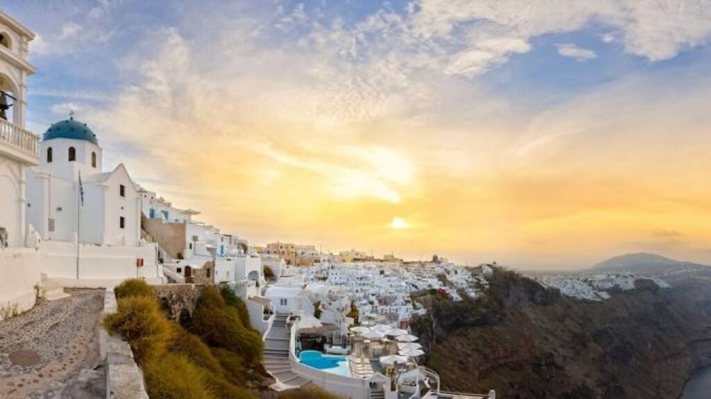 Best Places to Visit in Santorini (2025)