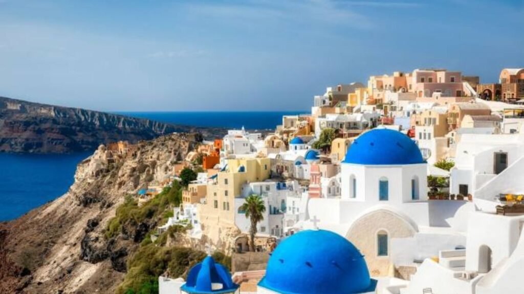 10 Best Places to Visit in Santorini 